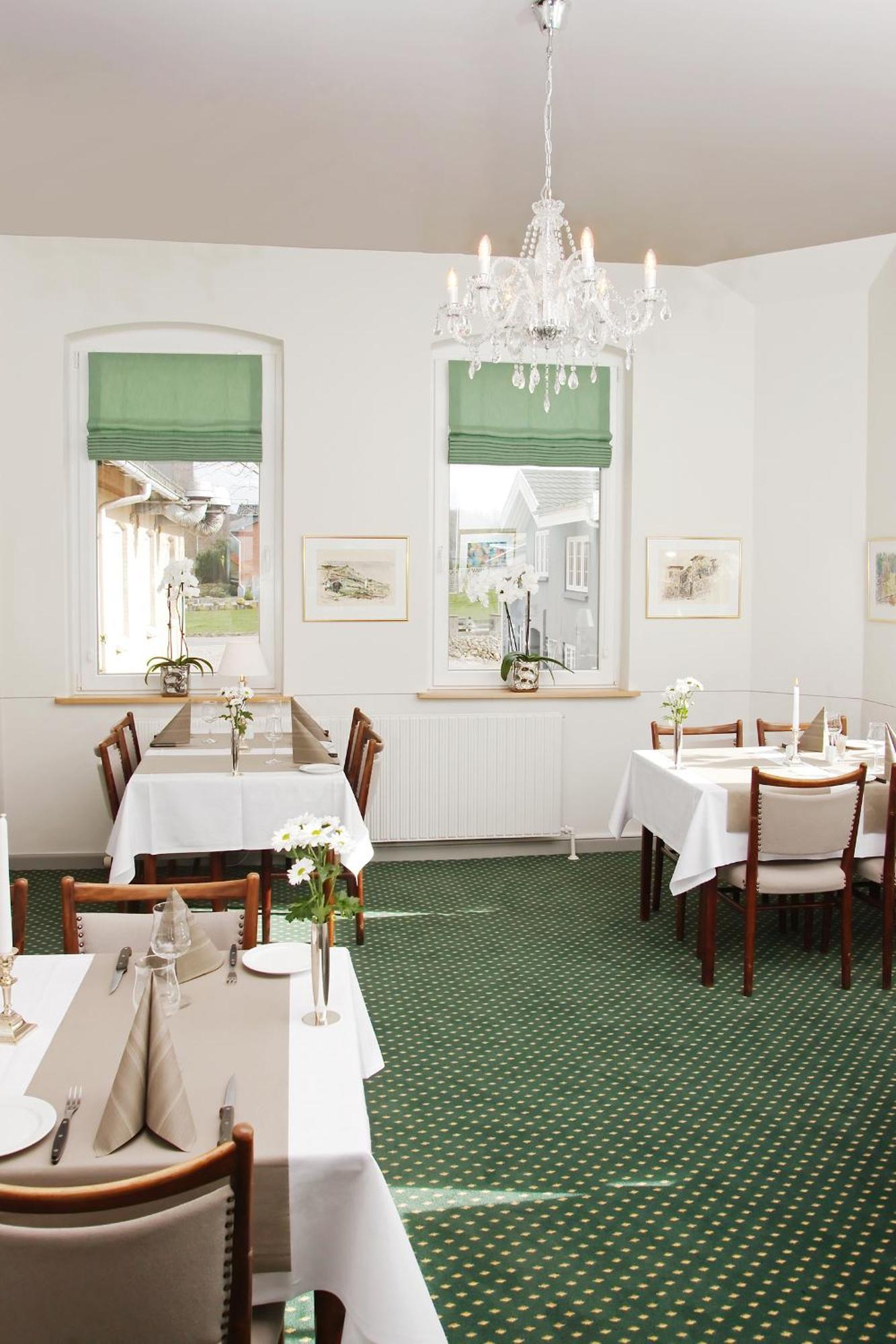 Solyst Kro- Restaurant Og Hotel I/S Aabenraa Buitenkant foto