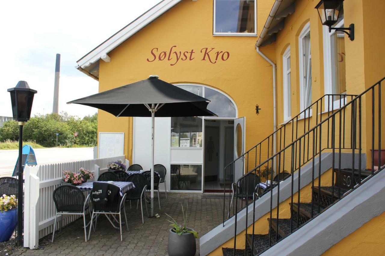 Solyst Kro- Restaurant Og Hotel I/S Aabenraa Buitenkant foto